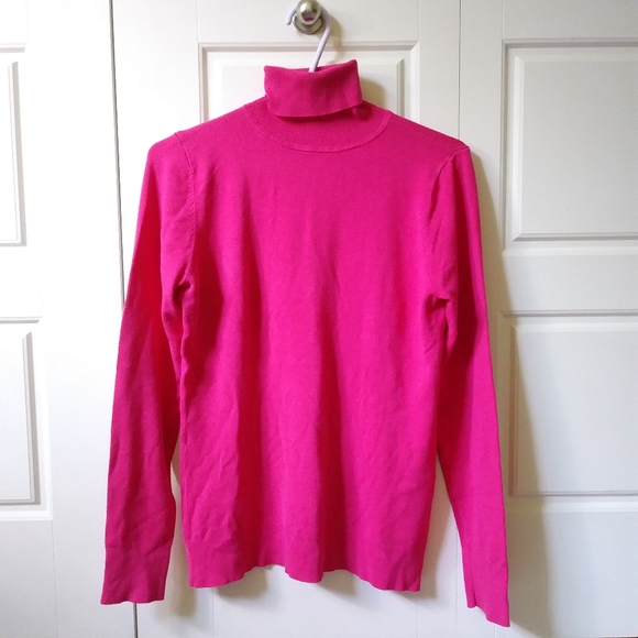 twik Sweaters - 4/20$ - Twik Viscose-knit turtleneck bright pink